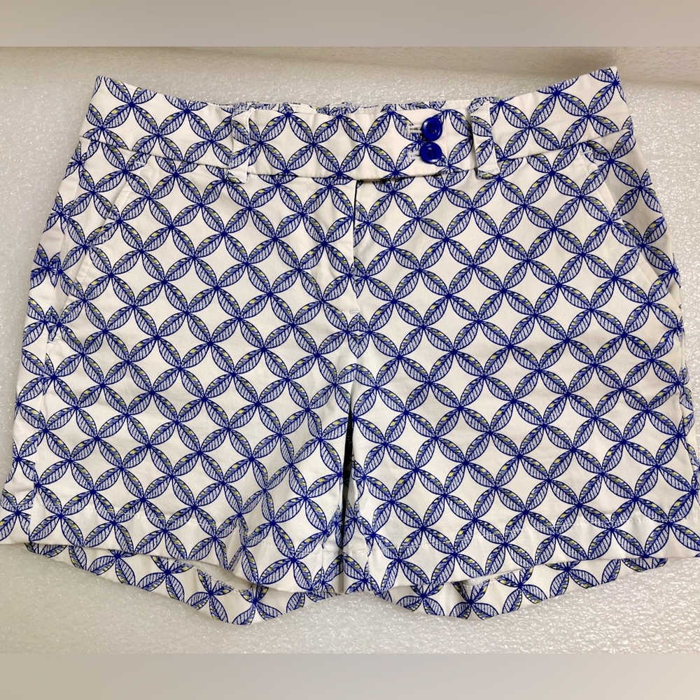 Vineyard vines shorts blue yellow pattern size 0